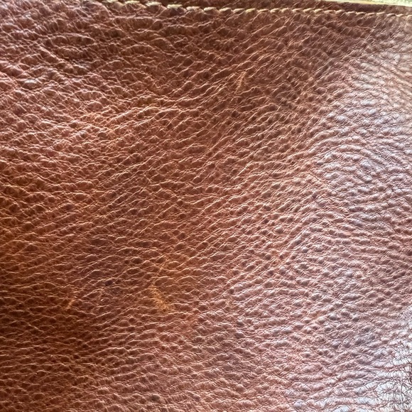 Portland Leather Rich Brown Shoulder Bag - Picture 6 of 7